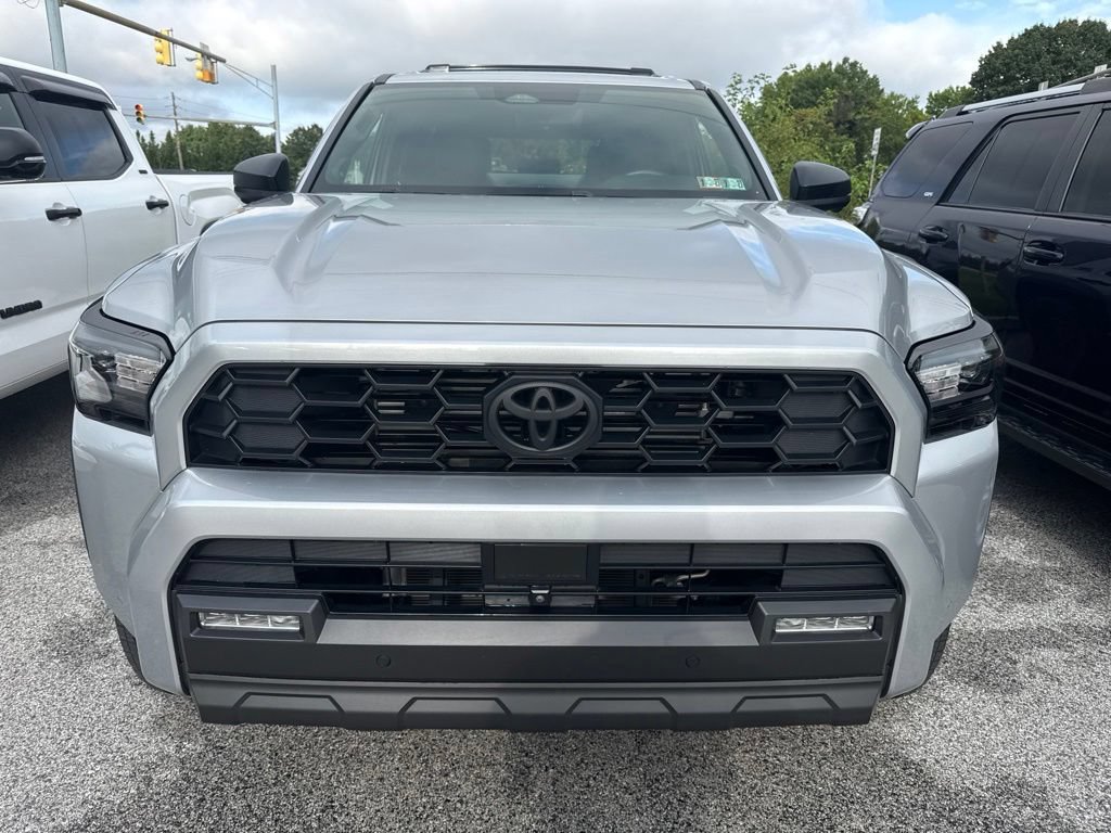 Used 2025 Toyota 4Runner TRD Off-Road Premium w/ Tow Technology Package AWD/4WD image 2