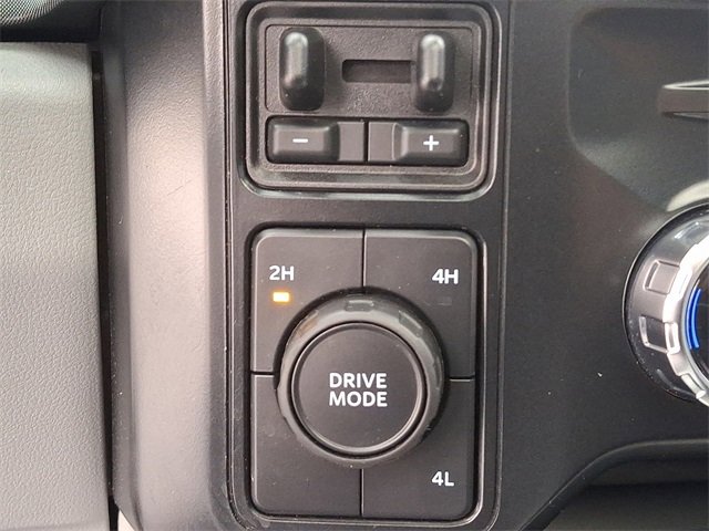 Certified 2024 Ford F450 Limited w/ FX4 Off-Road Package image 26