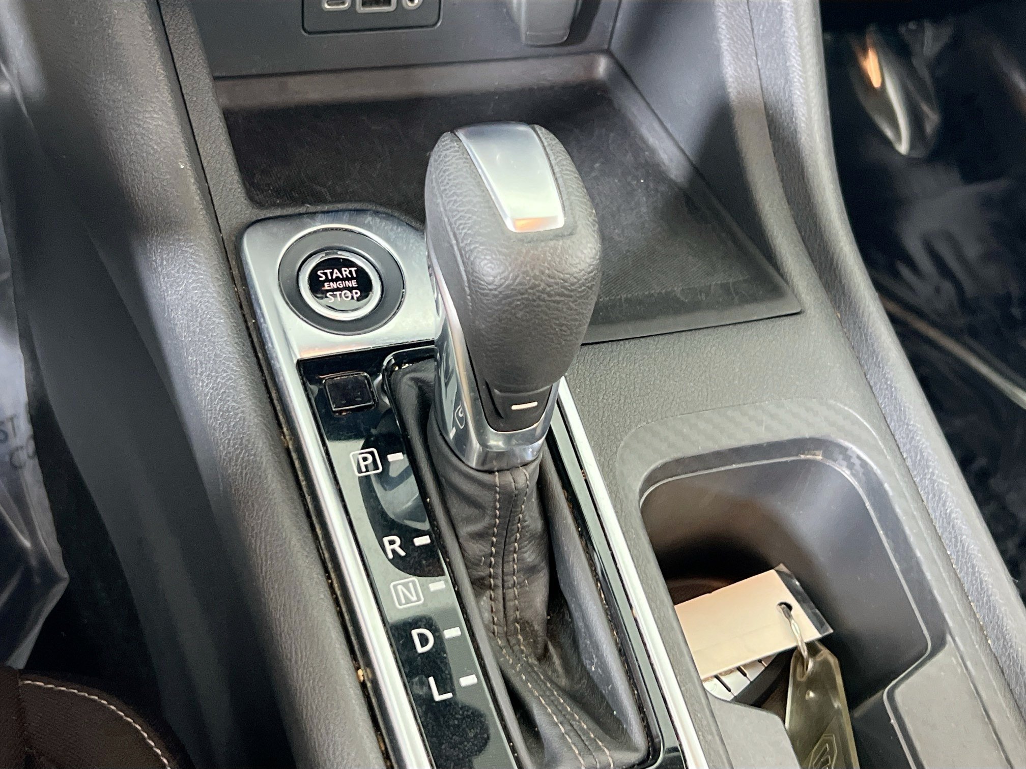 Used 2020 Nissan Sentra SV FWD image 16