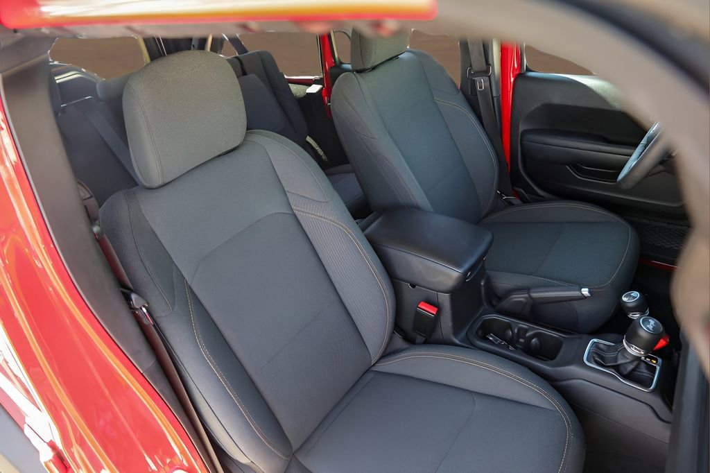 Used 2025 Jeep Wrangler Unlimited Sport S 4xe w/ Convenience Group image 30