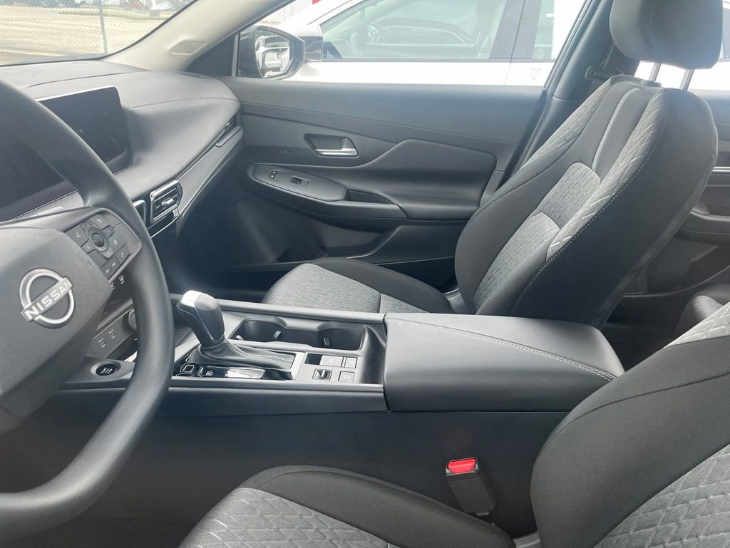 Used 2026 Nissan Sentra S w/ Floor Mat Package FWD image 5
