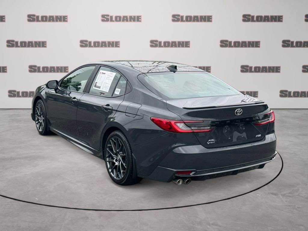 Used 2025 Toyota Camry XSE AWD/4WD image 3