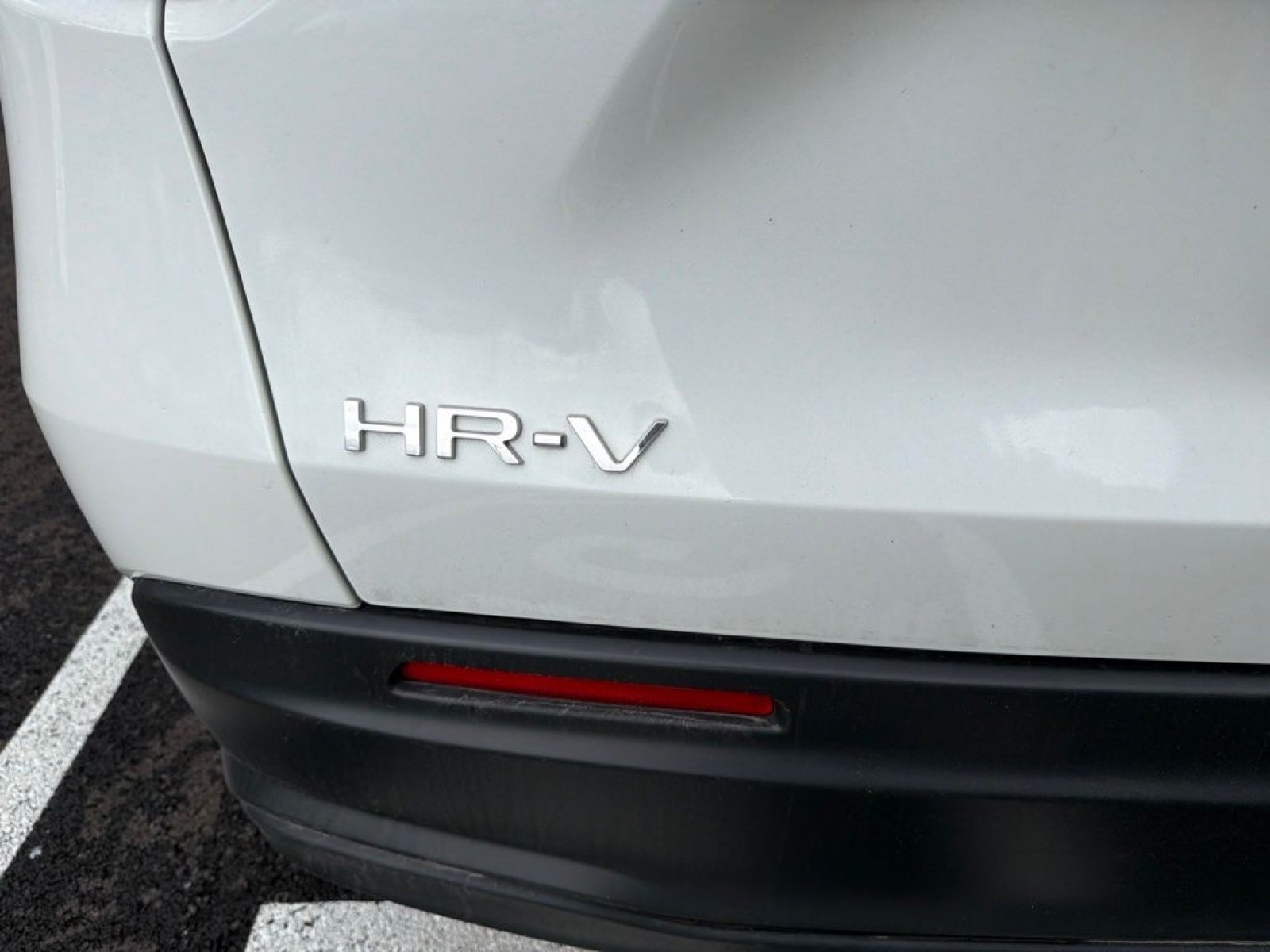Used 2024 Honda HR-V LX image 8