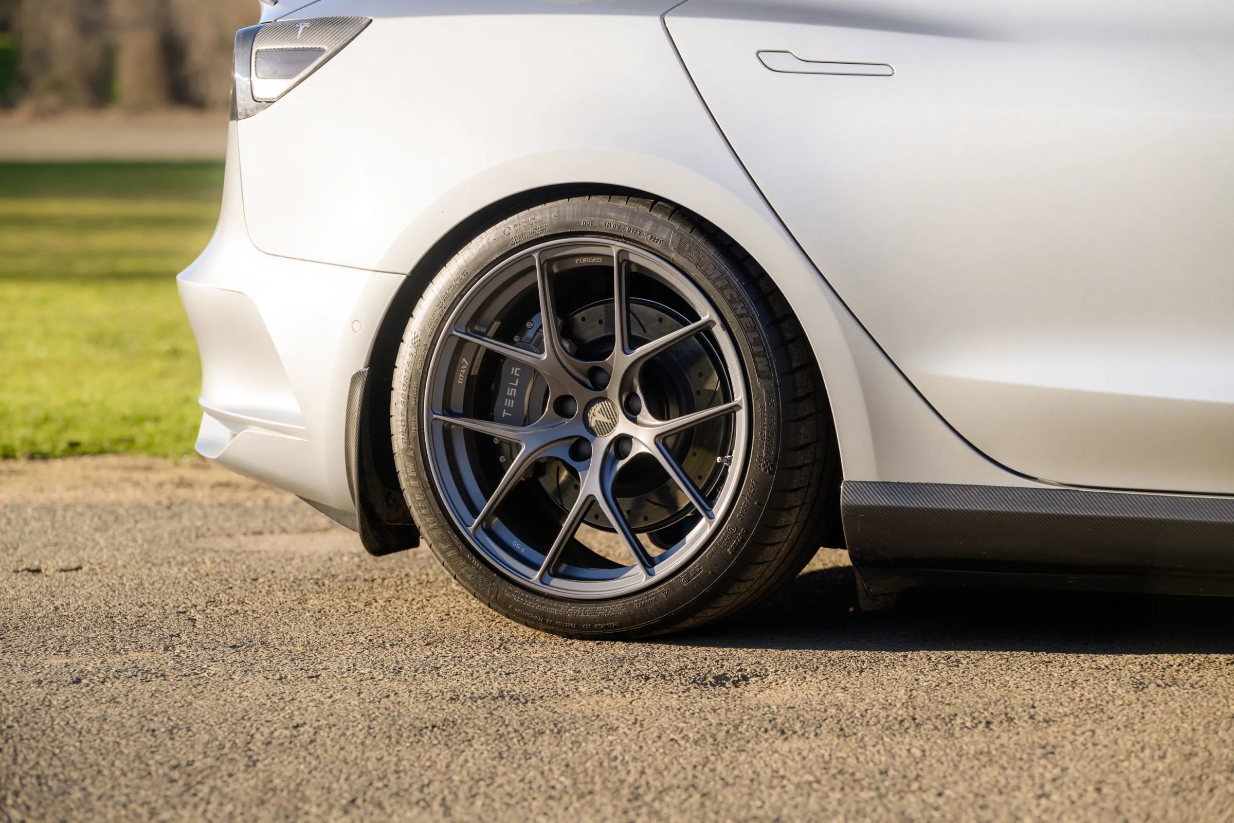 Used 2018 Tesla Model 3 Long Range image 50