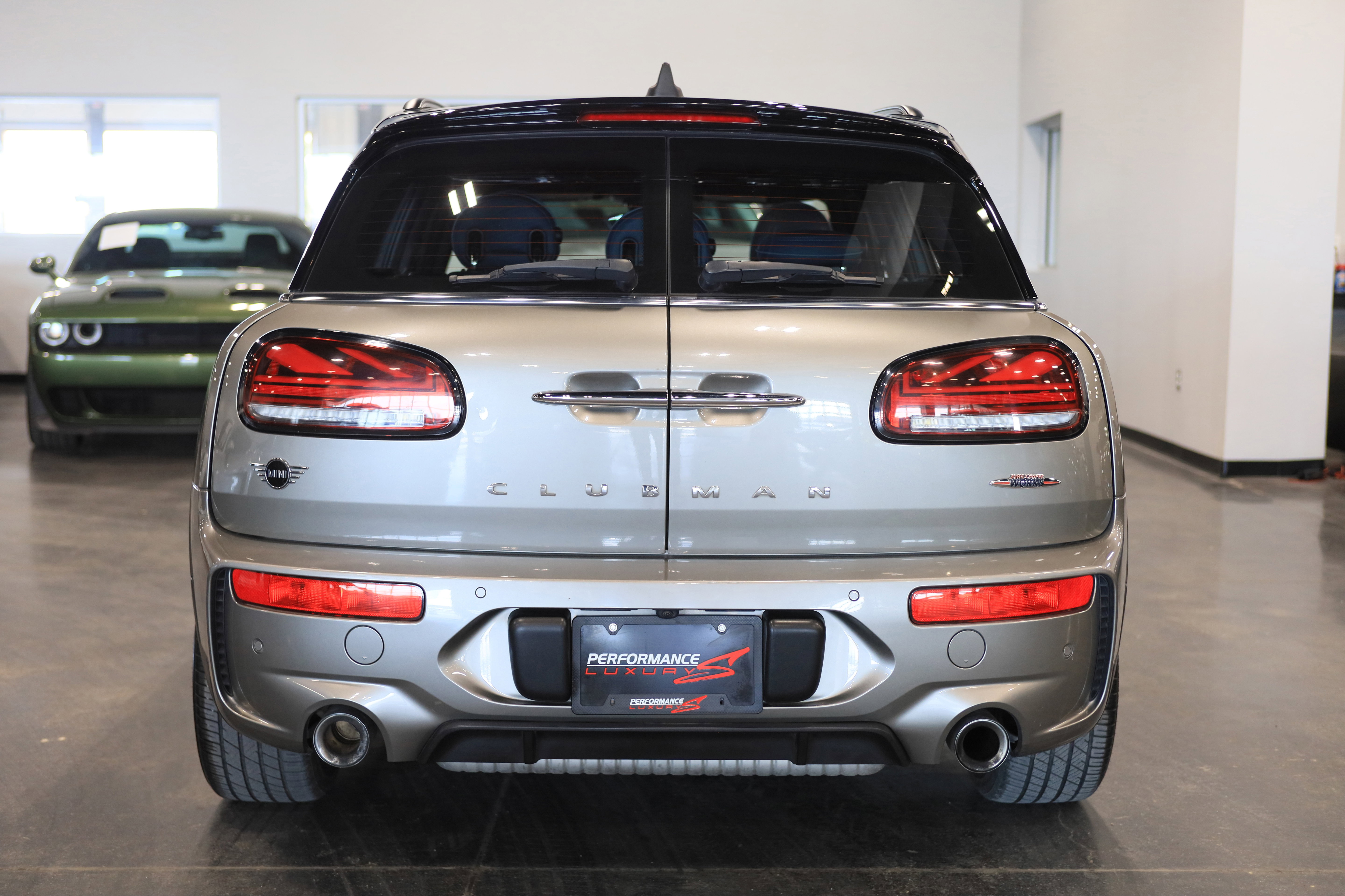 Used 2020 MINI Cooper Clubman John Cooper Works image 5