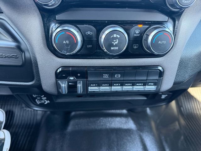 Used 2022 RAM 5500 Tradesman w/ Safety Group image 24