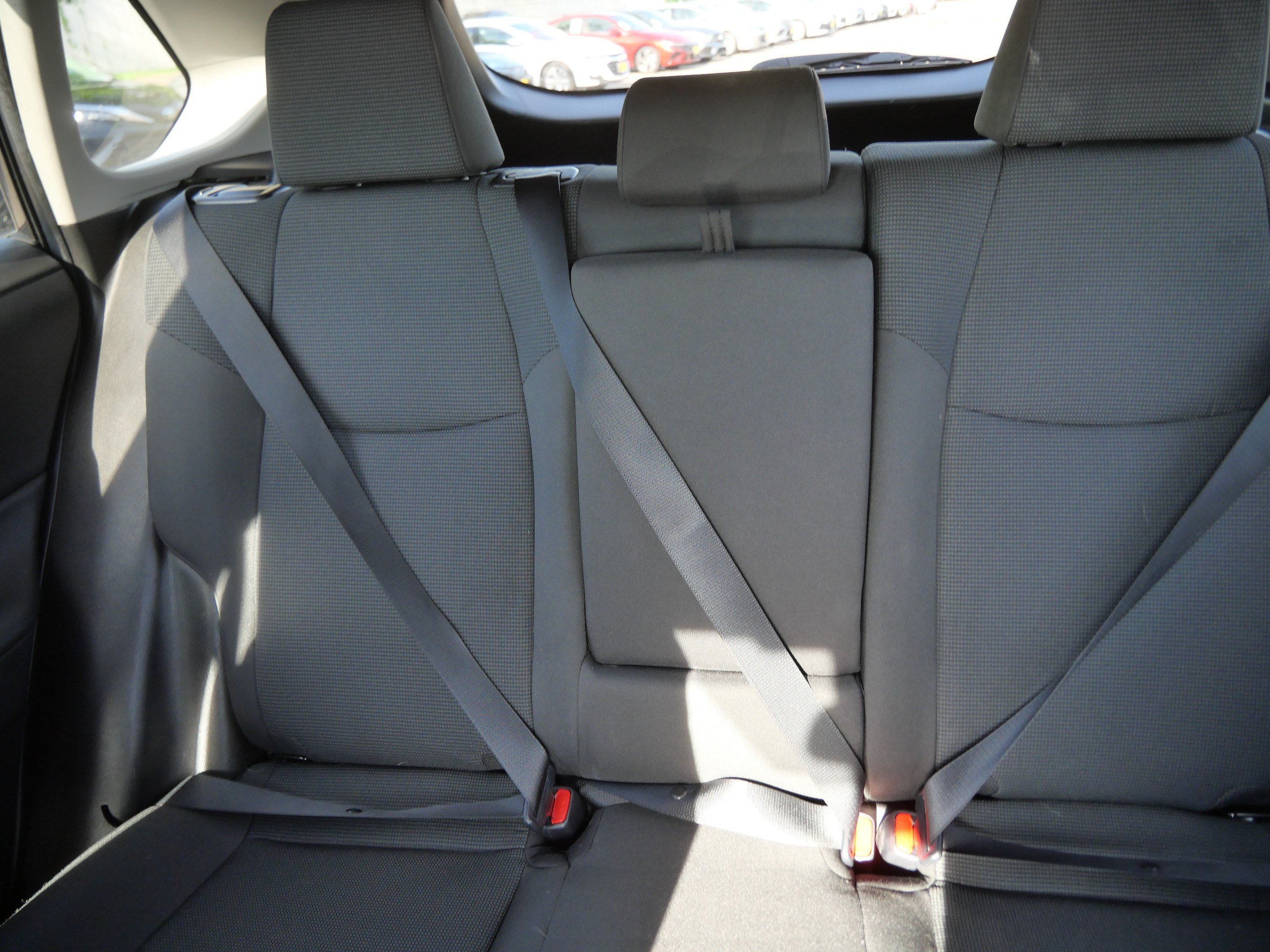 Certified 2022 Toyota RAV4 LE AWD/4WD image 14