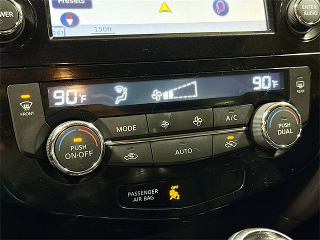 Used 2018 Nissan Rogue Sport SL image 16