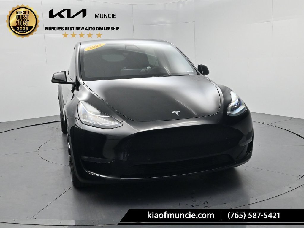 Used 2021 Tesla Model Y Long Range AWD/4WD image 2