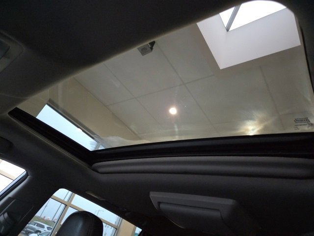 Used 2016 Toyota Highlander XLE image 22