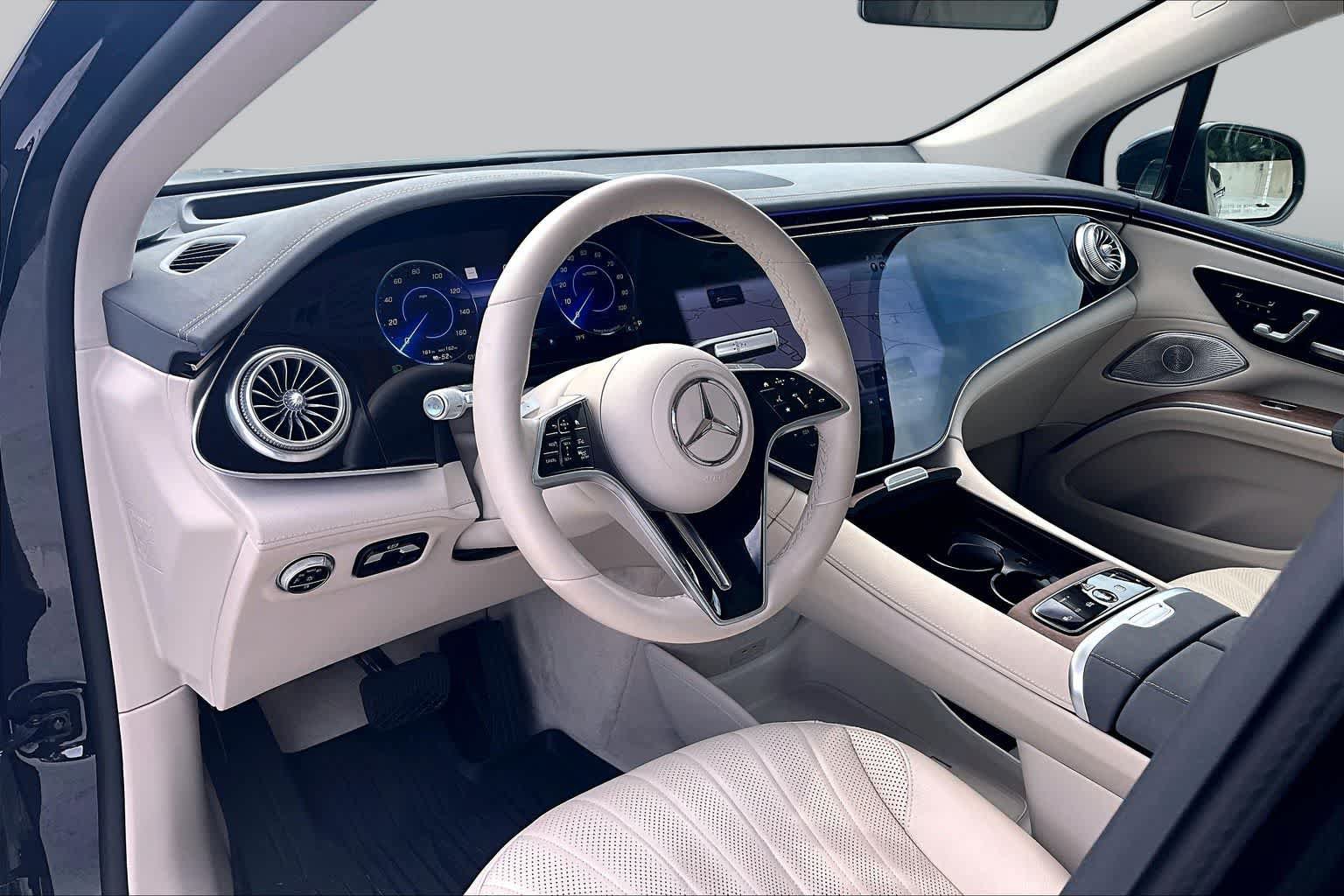 Used 2024 Mercedes-Benz EQS 450+ 4MATIC SUV image 17