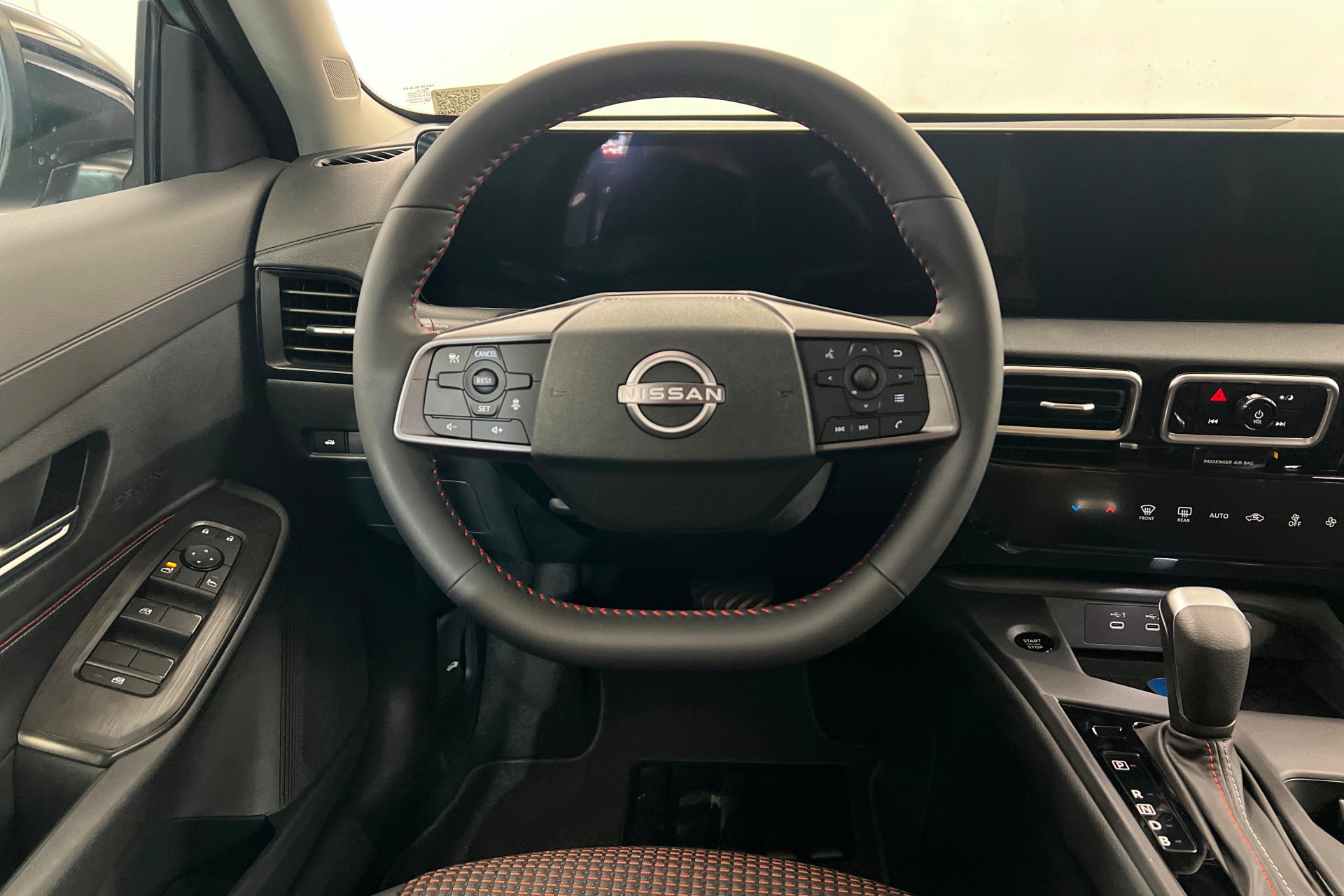 New 2027 Nissan Sentra SR w/ Floor Mat Package FWD image 12