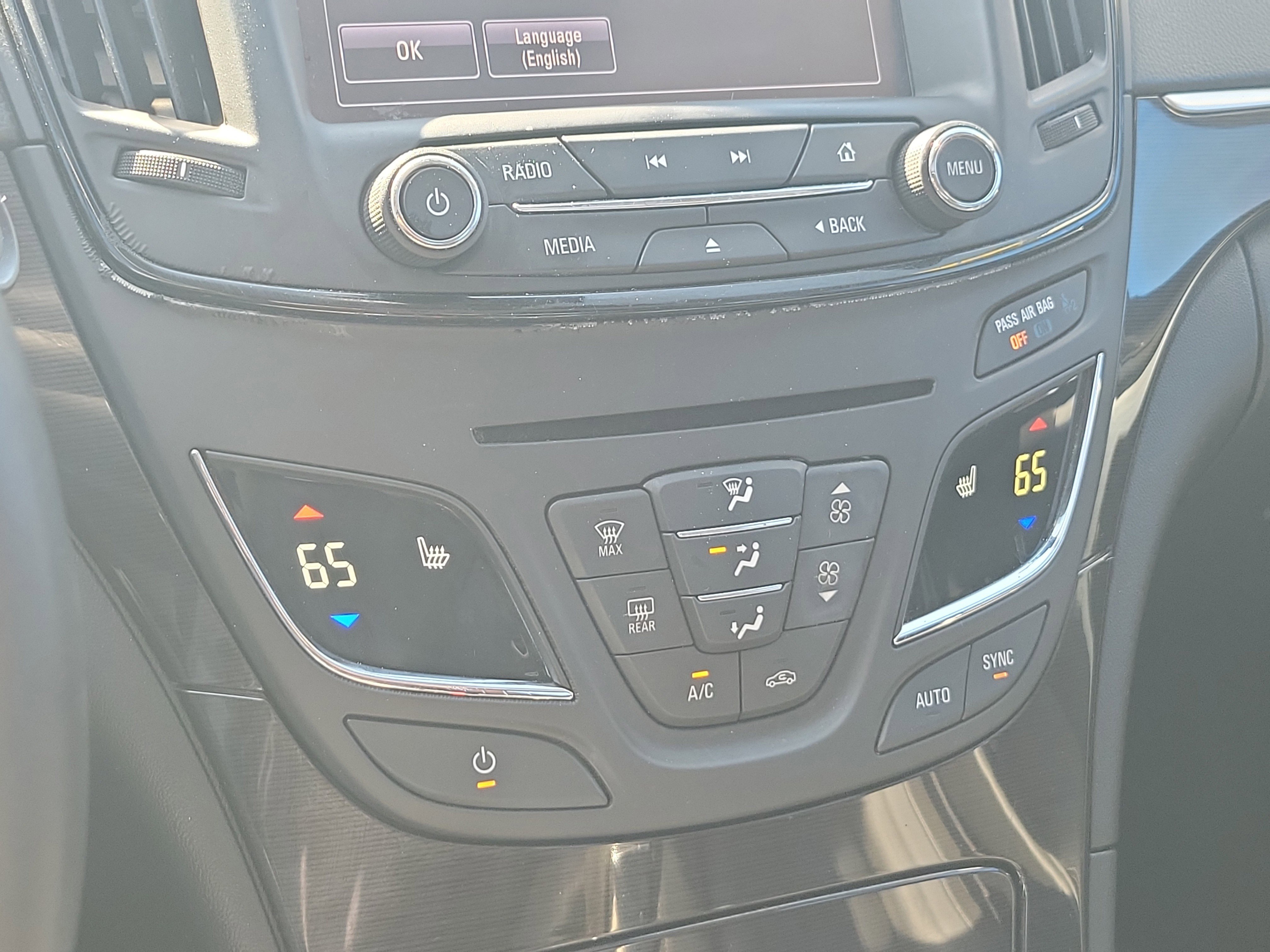 Used 2017 Buick Regal Sport Touring image 30