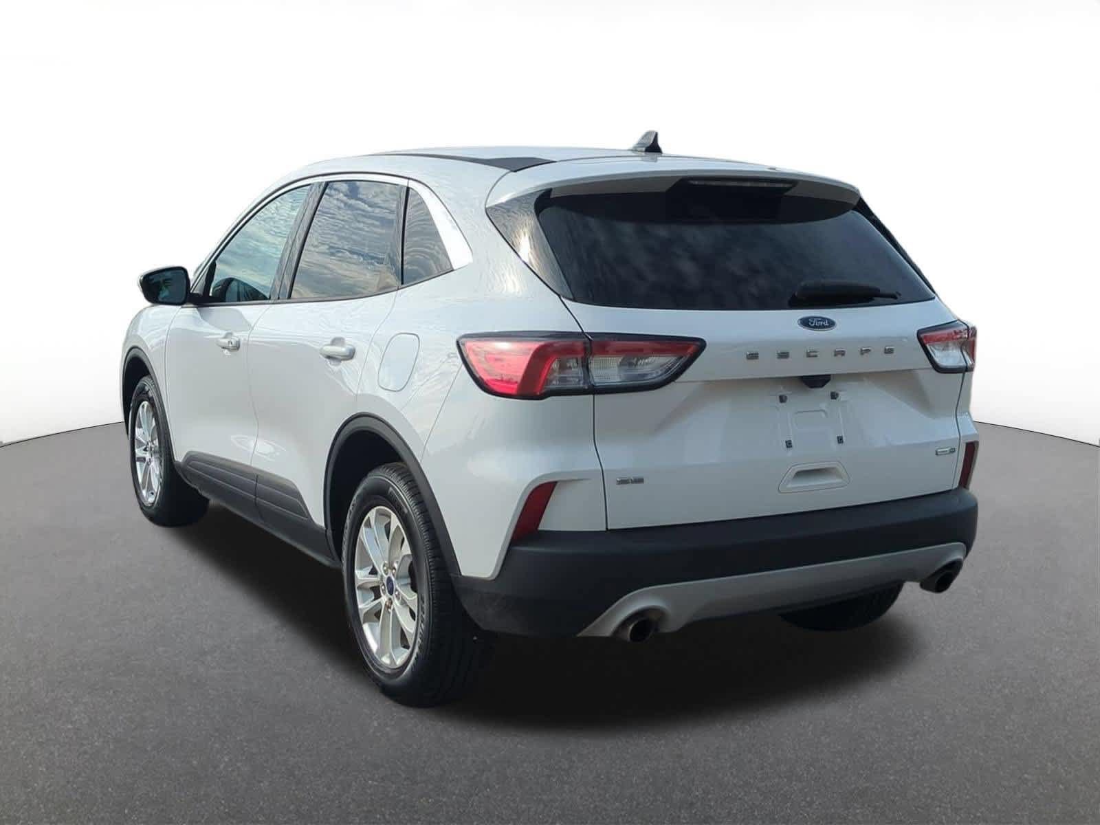 Used 2020 Ford Escape SE AWD/4WD image 4