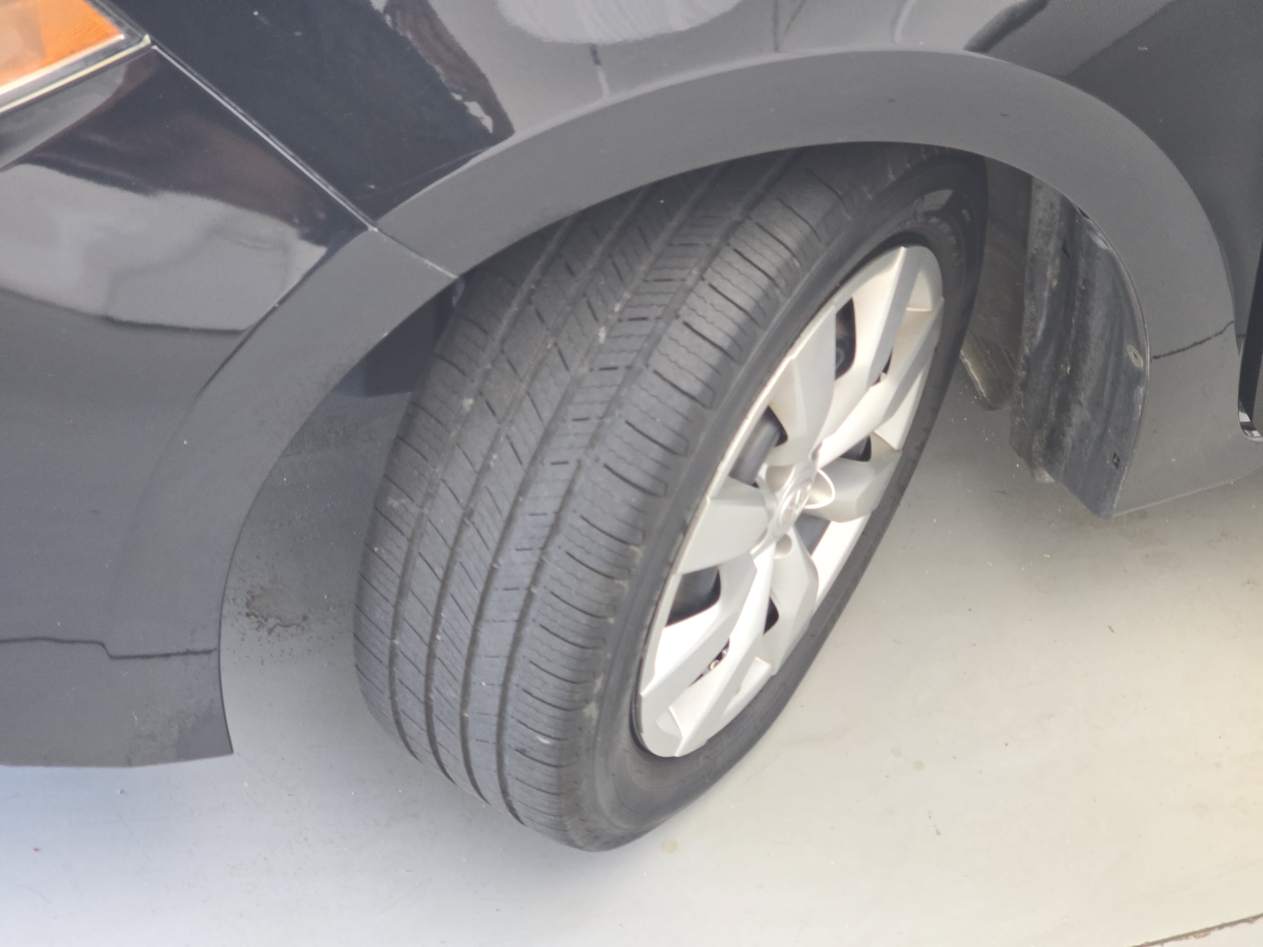 Used 2016 Toyota Corolla LE FWD image 30
