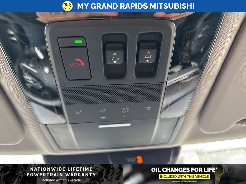 New 2026 Mitsubishi Outlander SE AWD/4WD image 31