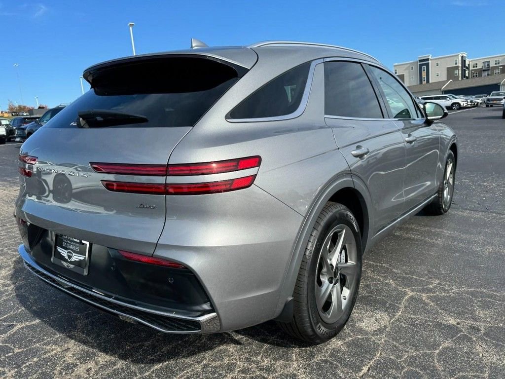 New 2026 Genesis GV70 2.5T Select image 3