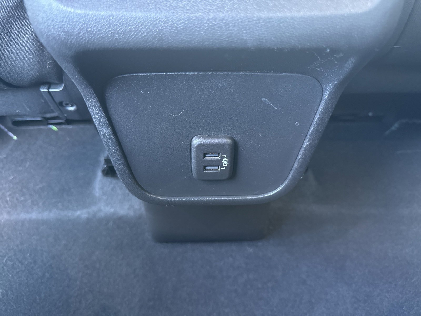 Used 2020 Chevrolet Equinox LS image 17