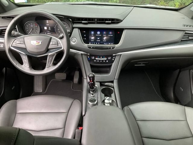 New 2026 Cadillac XT5 Premium Luxury w/ Driver Assist Package FWD image 16