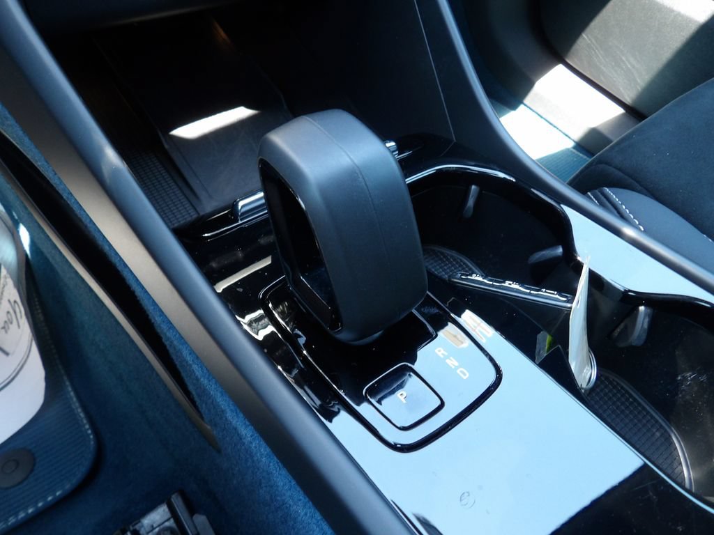 Certified 2023 Volvo C40 P8 Recharge Ultimate AWD/4WD image 24
