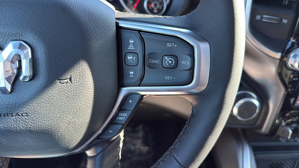 New 2026 RAM 1500 Big Horn AWD/4WD image 30