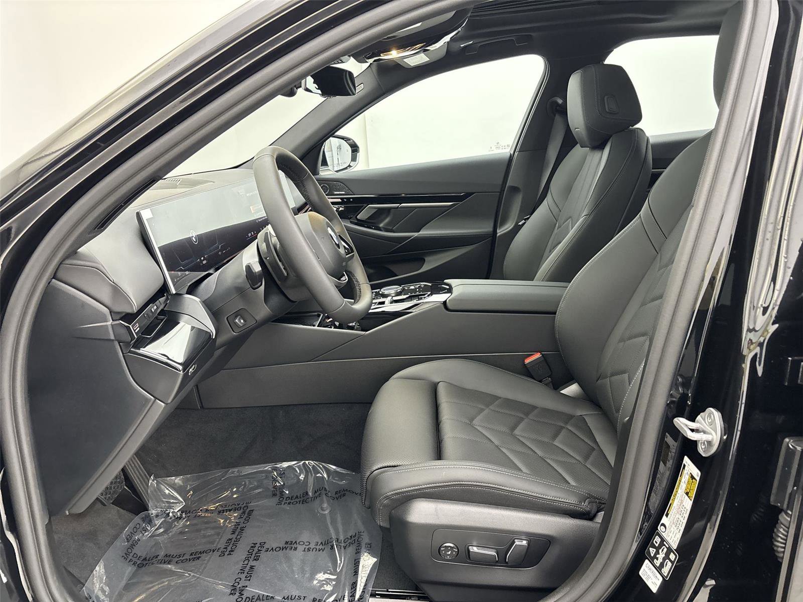 New 2026 BMW 530i xDrive w/ Premium Package image 25