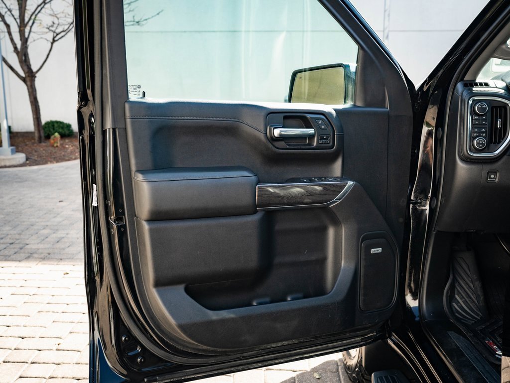 Used 2020 Chevrolet Silverado 1500 LTZ w/ LTZ Premium Package image 25