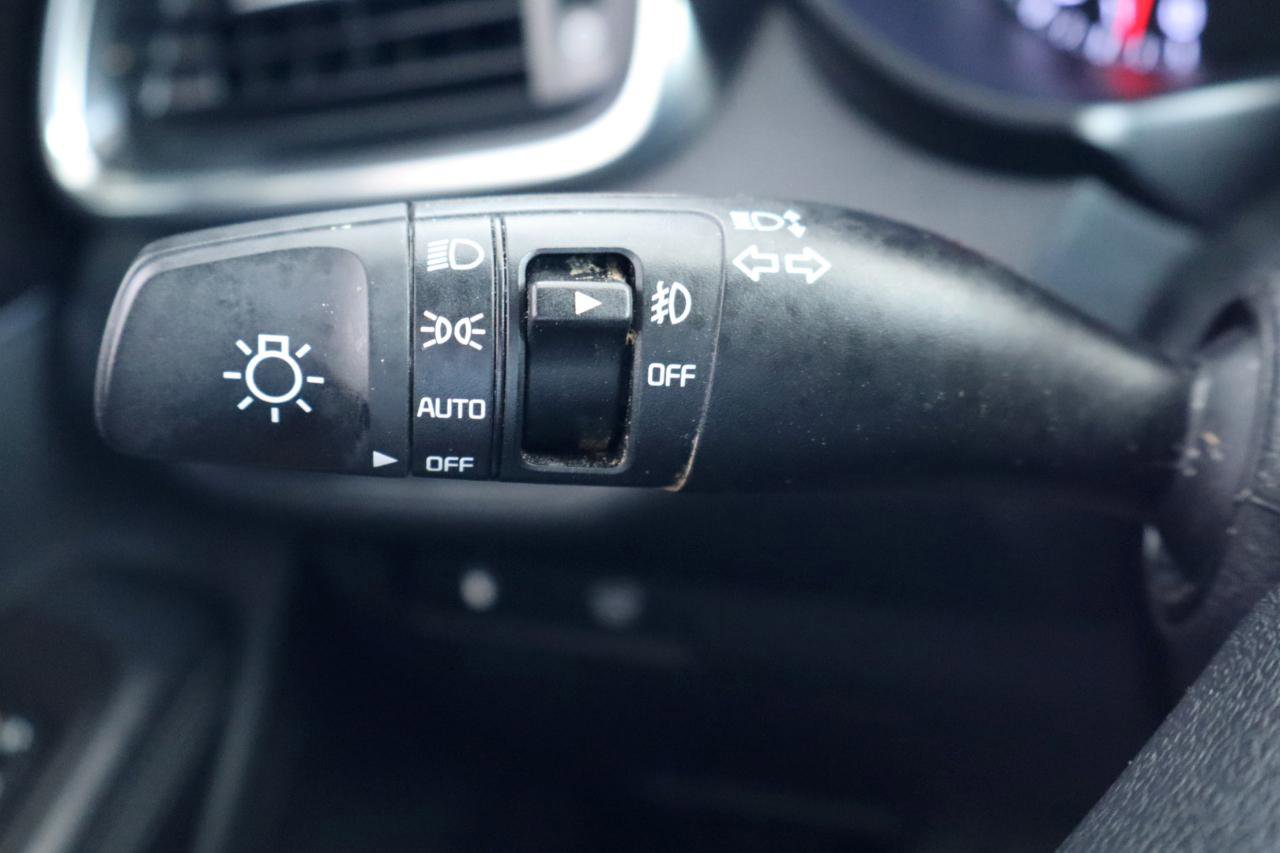 Used 2018 Kia Sorento EX FWD image 26