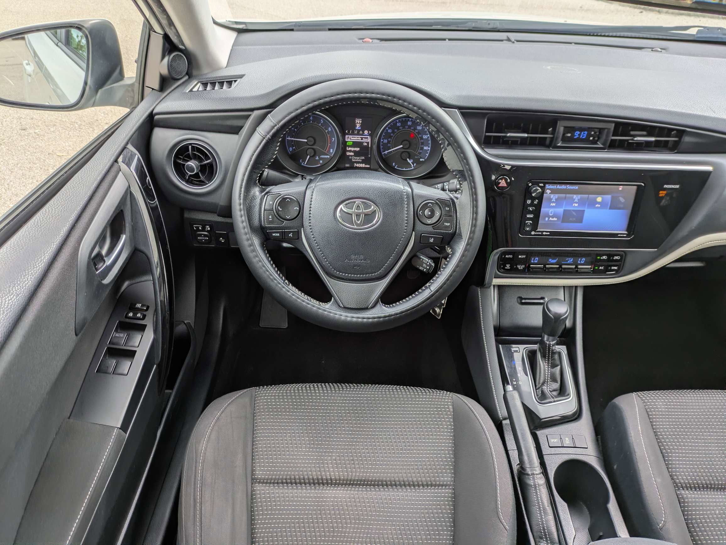 Used 2017 Toyota Corolla iM w/ All-Weather Mat Package FWD image 18