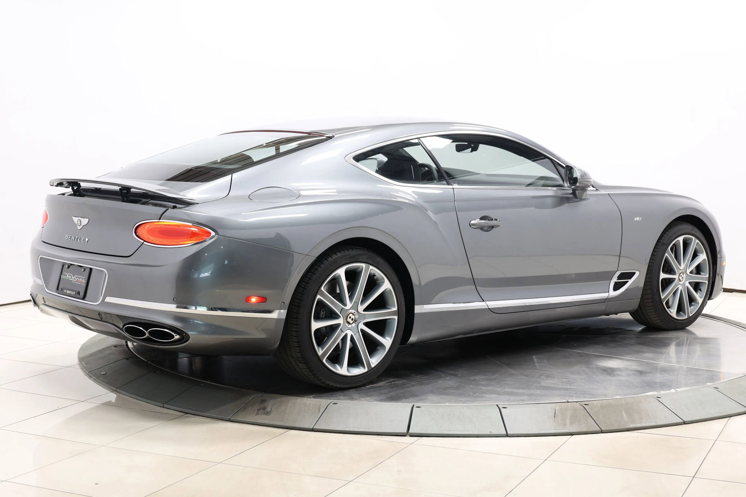 Used 2020 Bentley Continental GT image 4