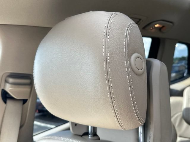 Used 2014 Mercedes-Benz GL 550 4MATIC image 28