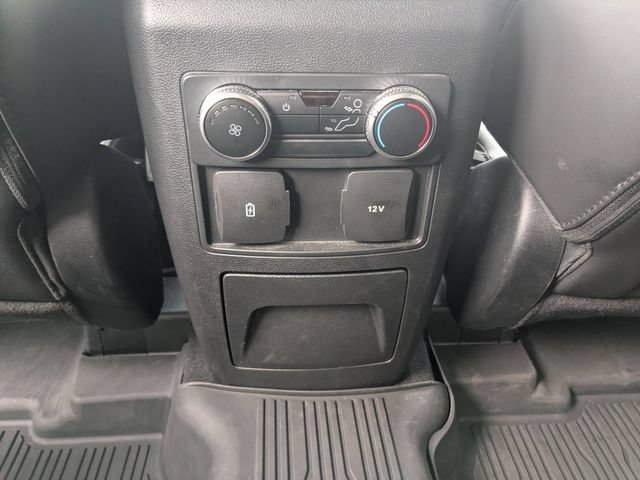 Used 2022 Ford Explorer XLT w/ Equipment Group 202A RWD image 18