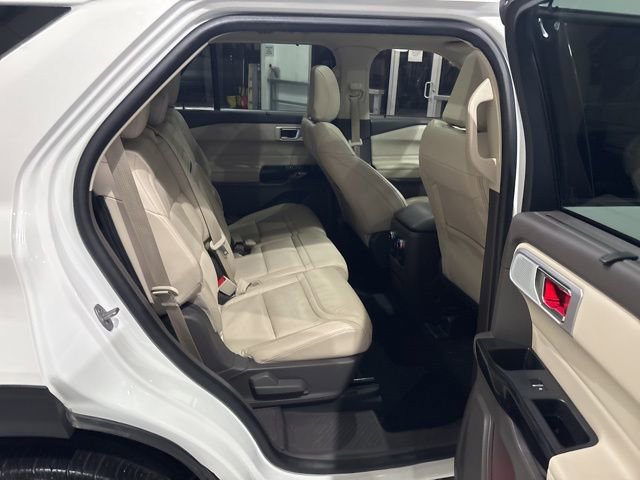 Used 2022 Ford Explorer Platinum w/ Equipment Group 601A image 36