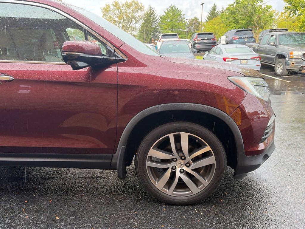 Used 2018 Honda Pilot Touring image 5