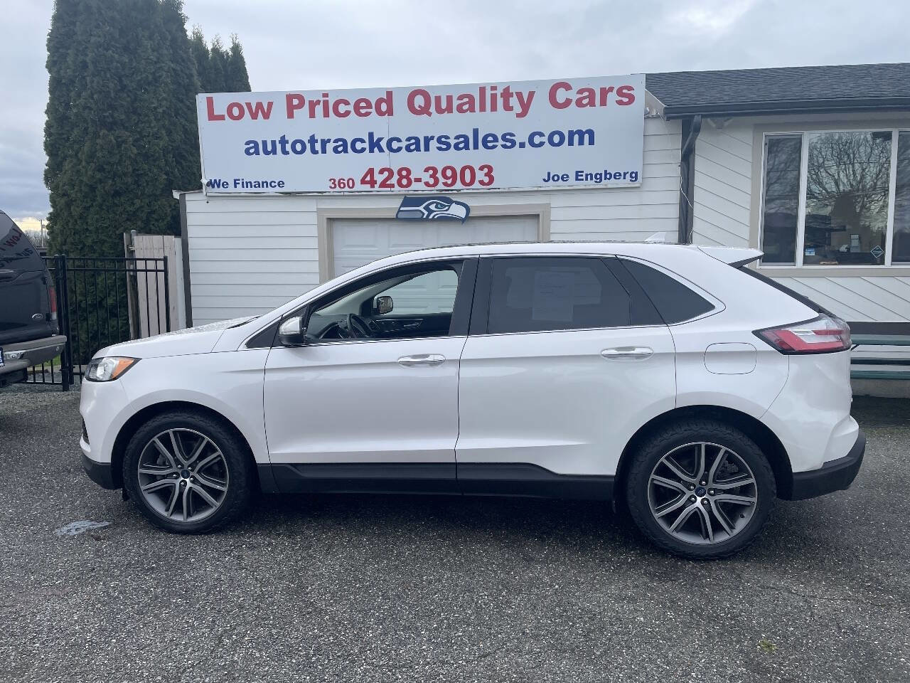 Used 2019 Ford Edge Titanium w/ Cold Weather Package image 1