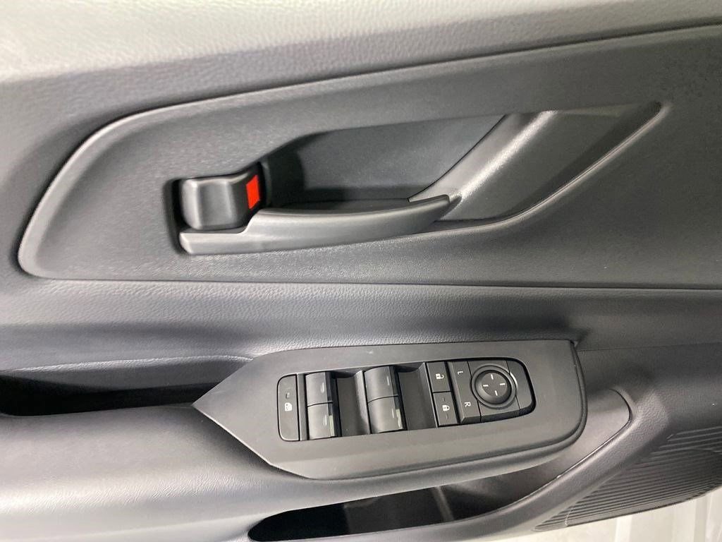 New 2026 Toyota Prius SE image 10