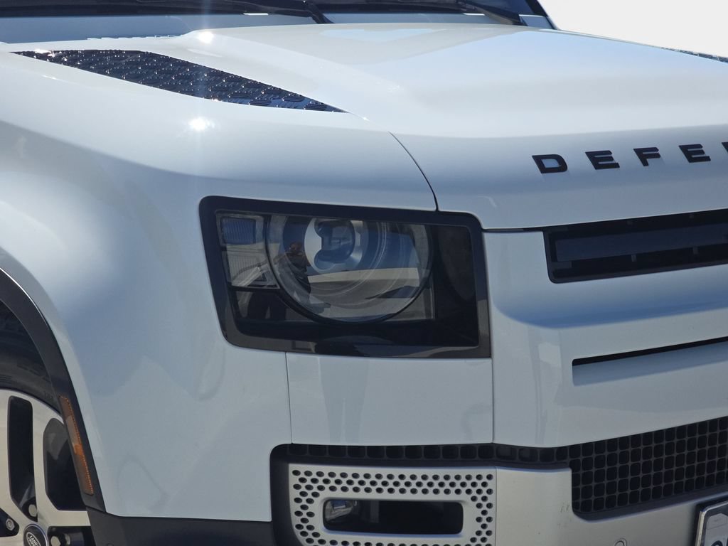 Certified 2024 Land Rover Defender 110 S AWD/4WD image 36