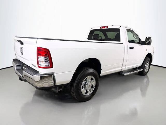 Used 2024 RAM 3500 Tradesman w/ Chrome Appearance Group AWD/4WD image 7