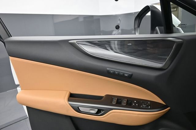 Certified 2025 Lexus NX 250 FWD w/ Premium Package image 19