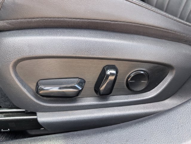 Used 2020 Lexus ES 350 F Sport w/ Accessory Package 2 FWD image 24