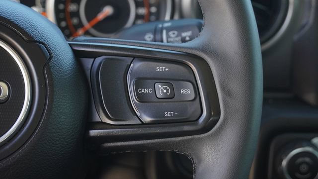 Certified 2023 Jeep Gladiator Sport AWD/4WD image 26