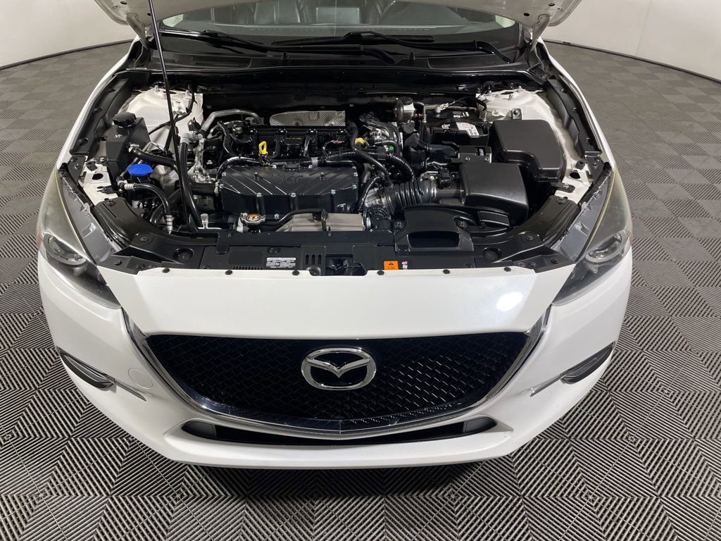 Used 2018 MAZDA MAZDA3 Touring image 22