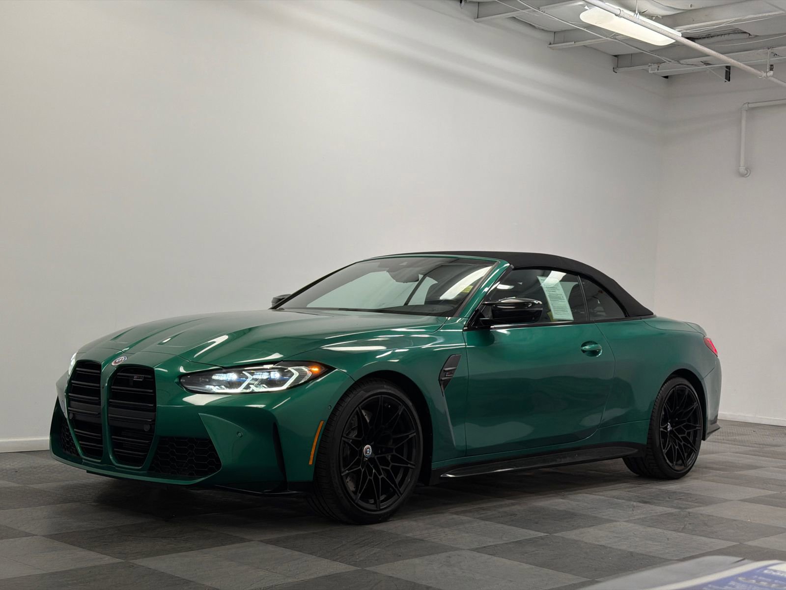 Used 2023 BMW M4 xDrive Competition w/ Parking Assistance Package AWD/4WD image 9