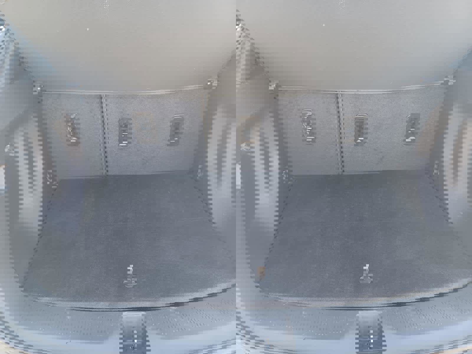 Used 2023 Chevrolet Bolt EUV LT image 17