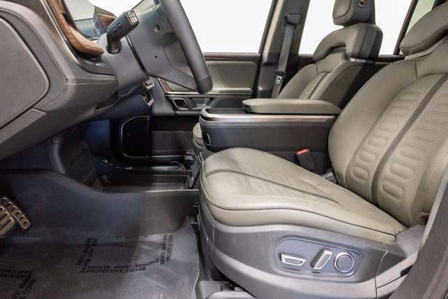 Used 2023 Rivian R1S Launch Edition AWD/4WD image 10
