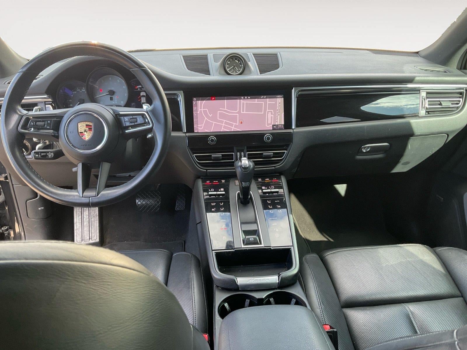 Used 2023 Porsche Macan S AWD/4WD image 10