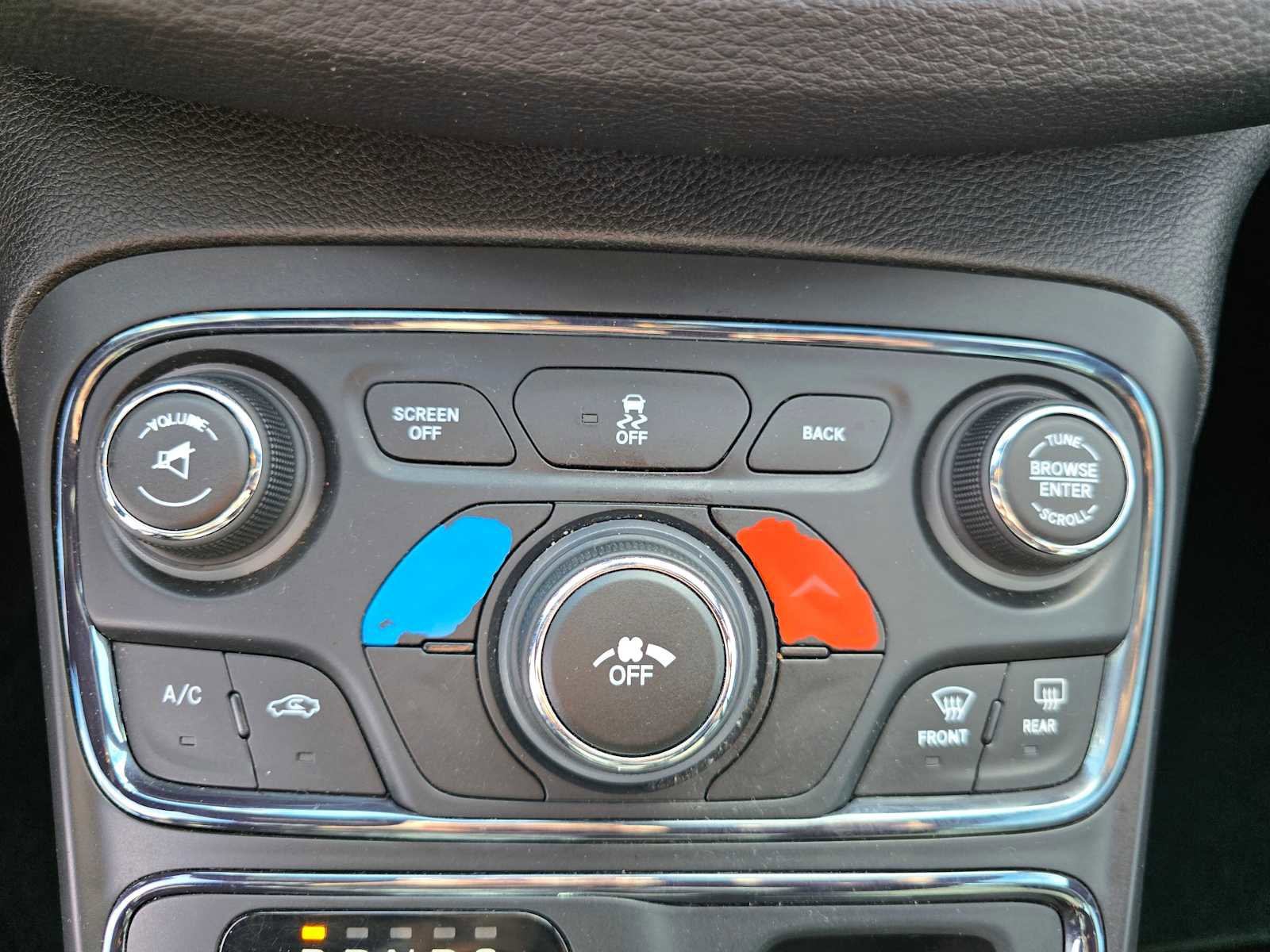 Used 2016 Chrysler 200 S image 31