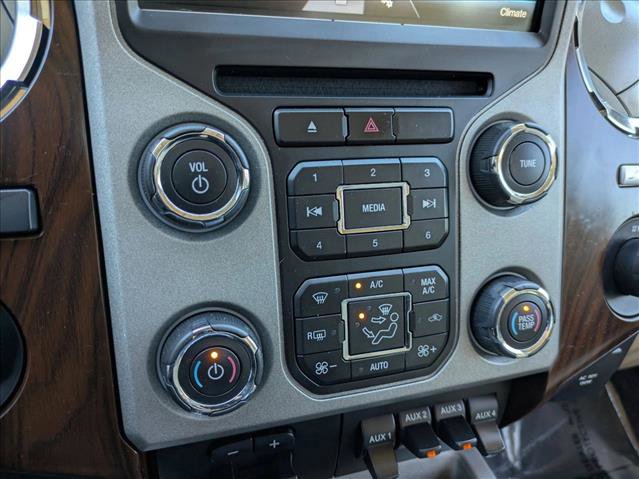 Used 2015 Ford F250 Lariat w/ Chrome Package image 13