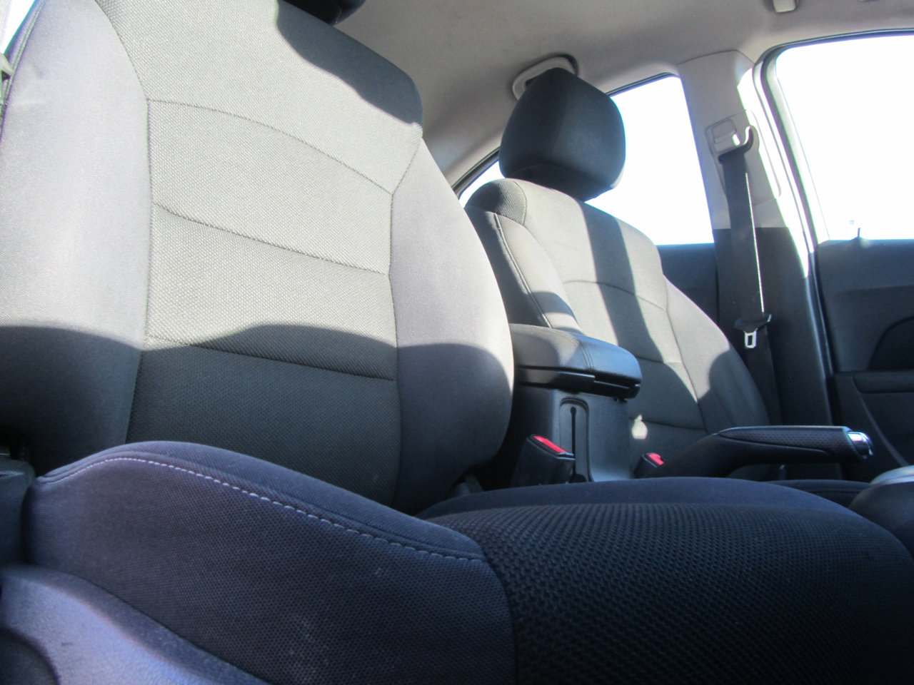 Used 2015 Chevrolet Cruze LT image 20