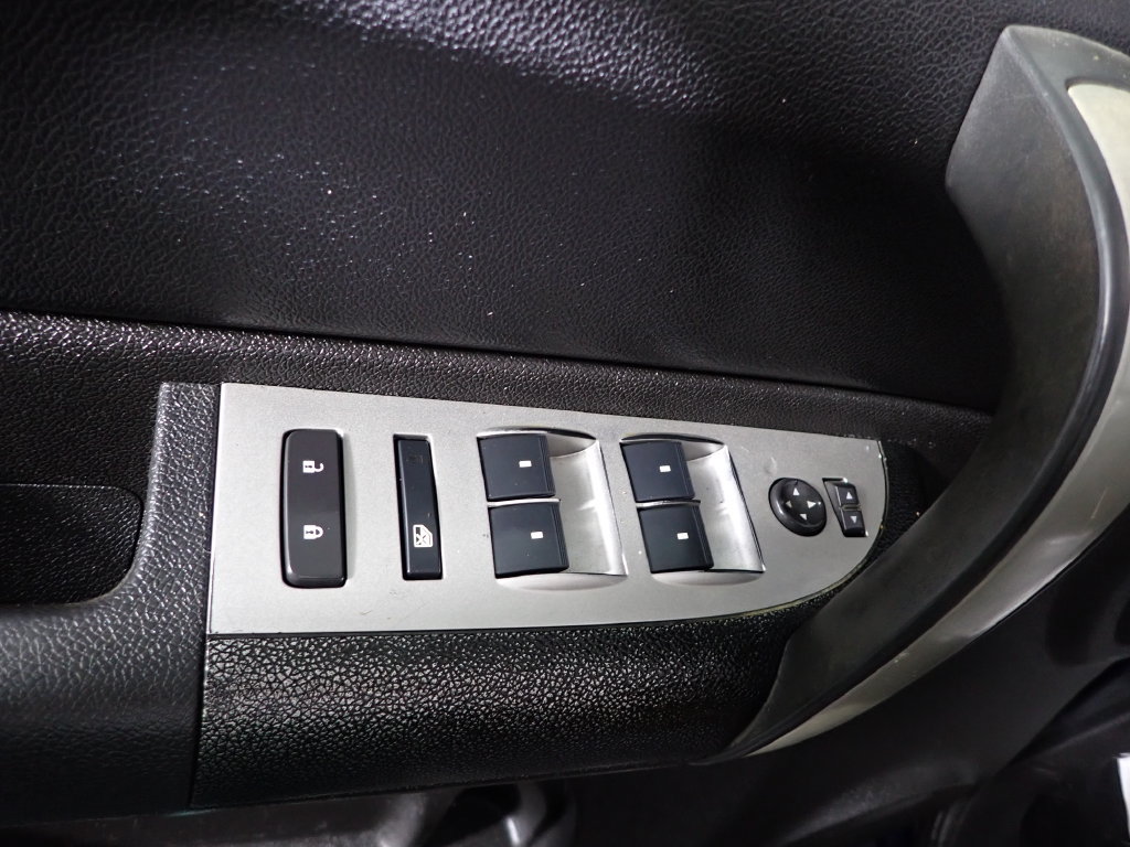 Used 2009 Chevrolet Silverado 3500 LT w/ Interior Plus Package AWD/4WD image 17